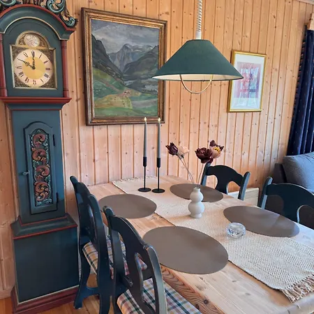 Hovringen Lodge * Høvringen