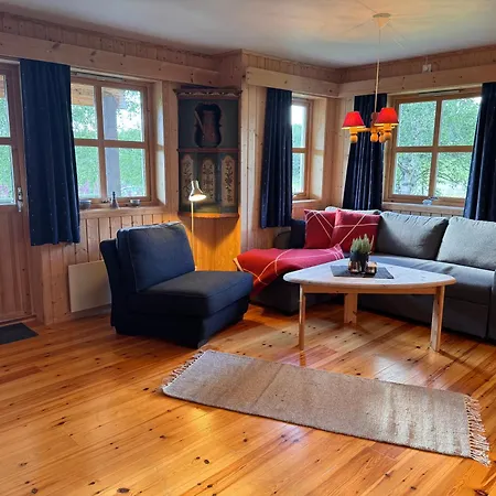 Hovringen Lodge *