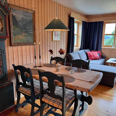 Hovringen Lodge