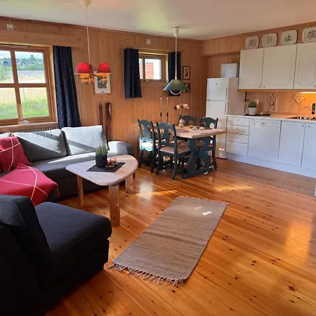 Hovringen Lodge *